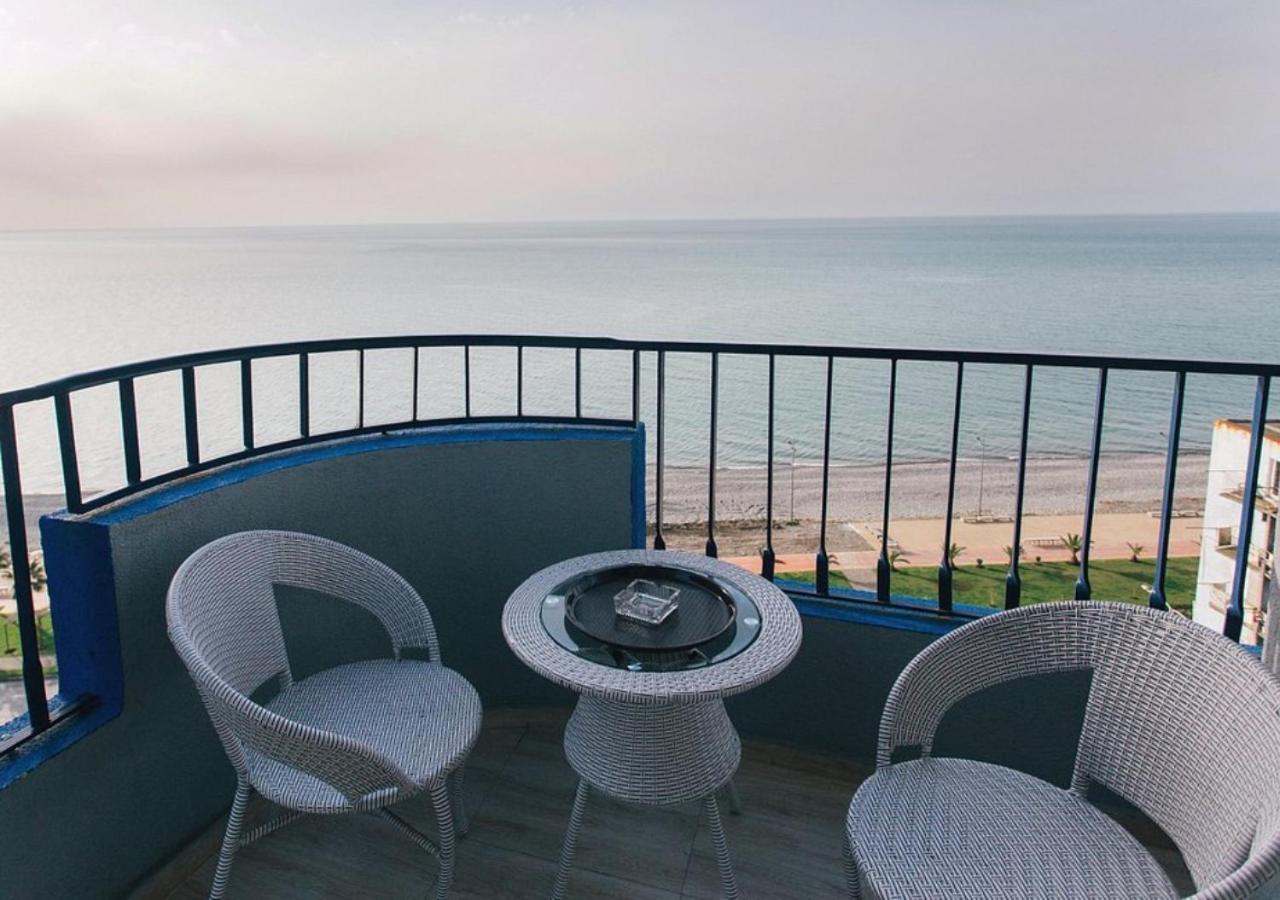 Horizon Batumi Aparthotel Exterior photo